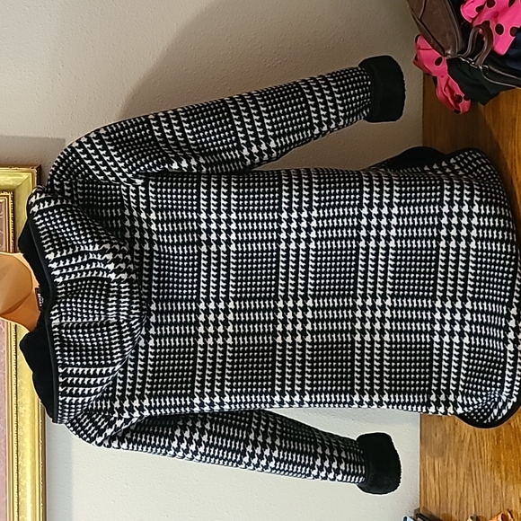 Ike behar coat blk and white hounds tooth size med - Picture 7 of 10